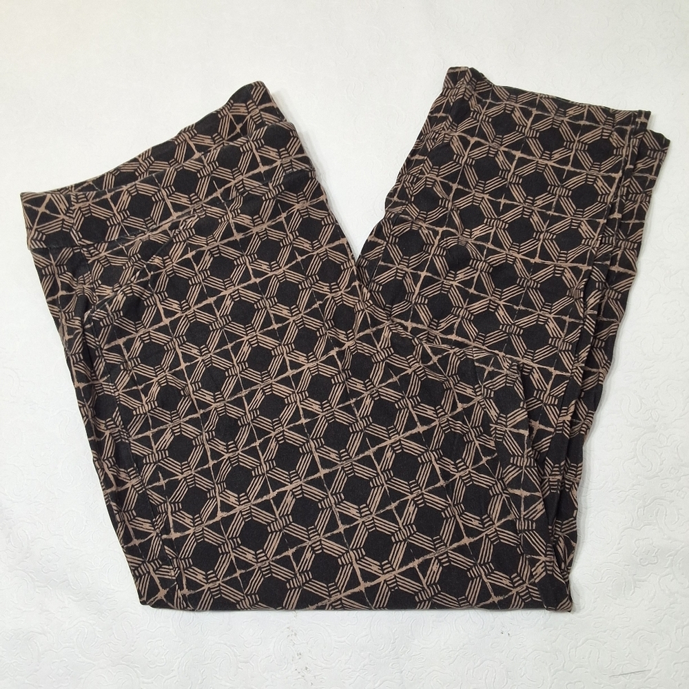 Chico's Travelers cropped Legins pants size 4R